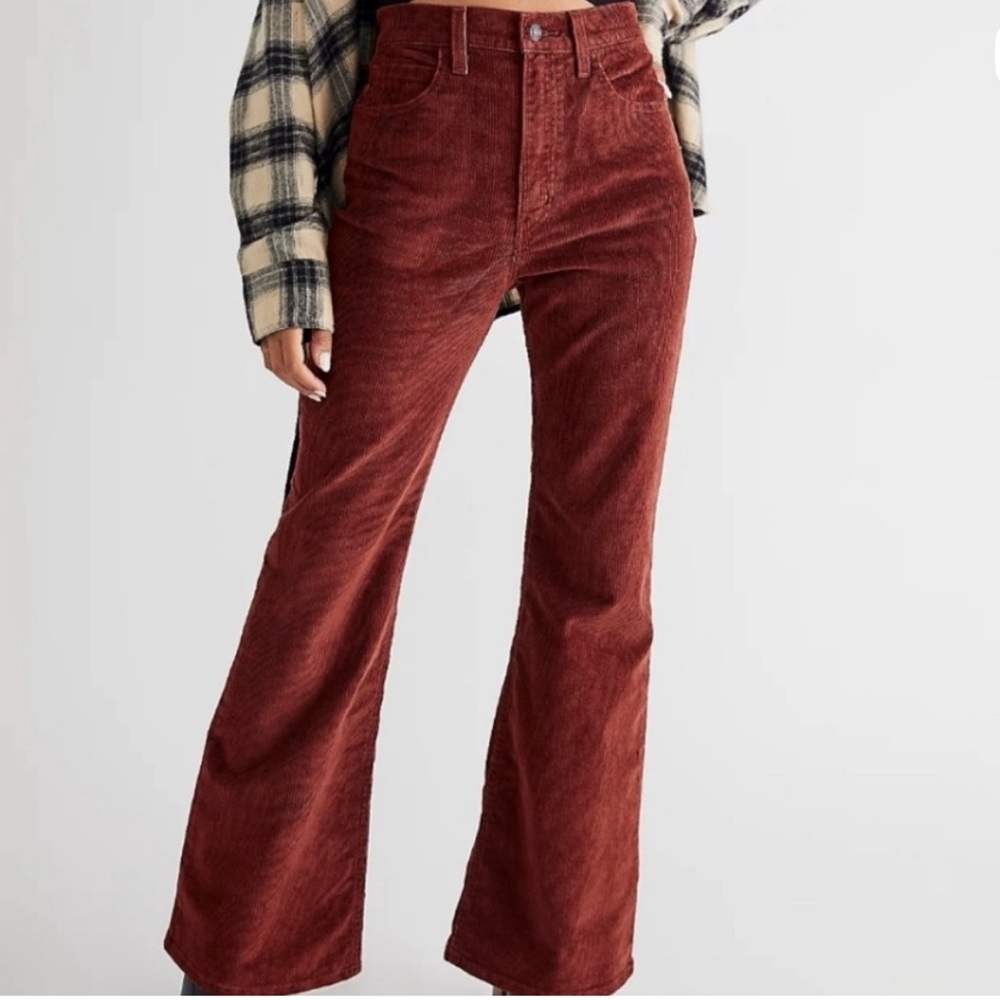 Levi's 70’s High-Rise Corduroy Flare Pants